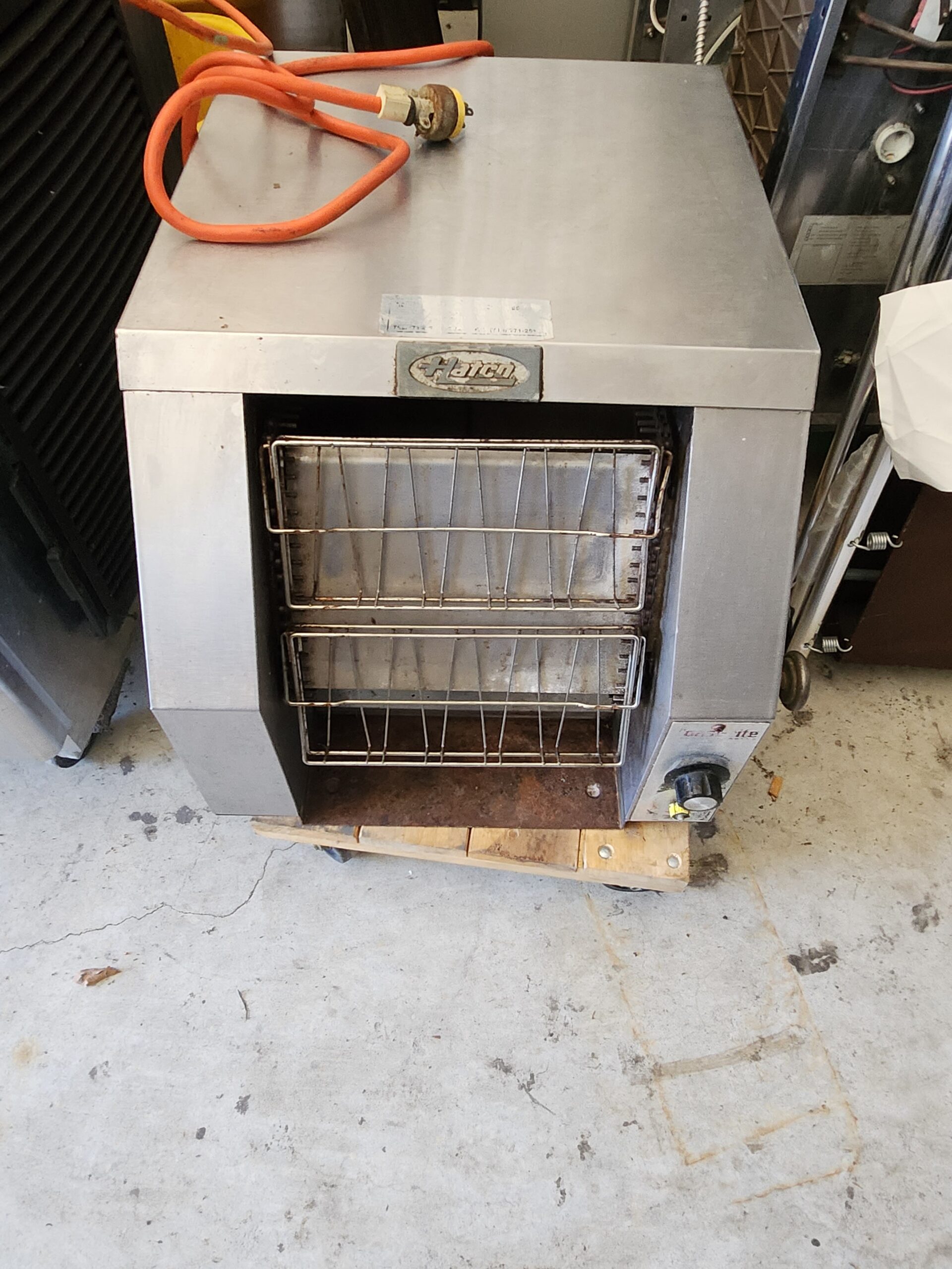 TOASTER Used Equipment